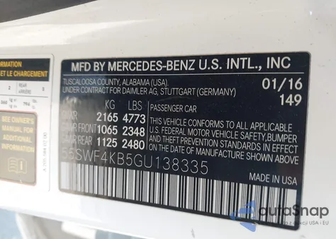 2016 Mercedes-Benz C 300 4Matic из США, поврежденный, VIN 55SWF4KB5GU138335